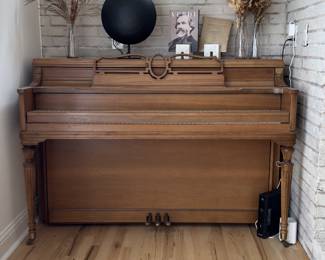 piano, lamp and decor