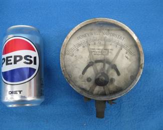 Lot 198. Vintage Honeywell vaporstat gauge
