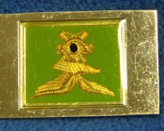Lot 57. Franklin Mint's sterling silver The Alpine Troops Italy ingot from "The World's Greatest Regiments" weighing 23.54 grams.. All 50 emblems and the wooden display case will be sold separately in this auction