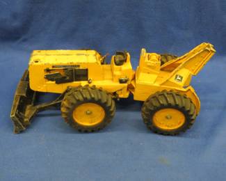 Lot 84. Metal Ertl John Deere tractor