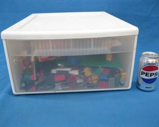 Lot 439. Sterilite drawer with Legos. Drawer and Legos weigh 12lbs.