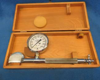 Lot 47. Akron Brass Mfg. Co. Phased-Plasma Fluff-Baffler Model 3000 including the wooden box