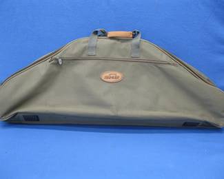 Lot 223. SKB double-sided canvas bow case