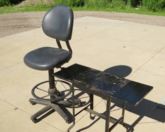 Lot 325. Rolling high only office chair and metal table