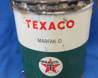 Lot 355. Empty Texaco grease can for 35-pounds of grease