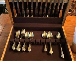 silverware sets