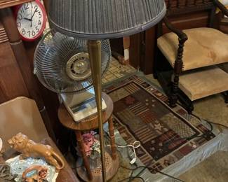 floor lamp