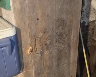 Primitive cabinet
