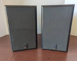 JBL 500 Bookshelf Speakers