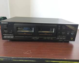 Sony Model TC-WR445 Stereo Cassette Deck