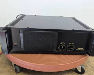 Yamaha P2250 Power Amplifier, Made in Japan
