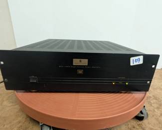 Parasound HCA-1203A High Current Power Amplifier