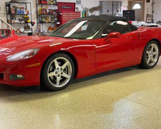2006 Chevrolet Corvette Convertible (C6) 44,000 miles • 6.0L LS2 V8 - 400 HP