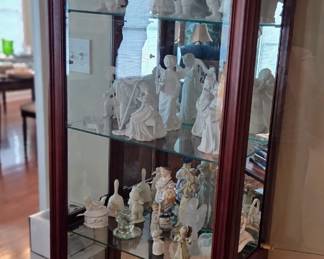Hutch with glass side doors