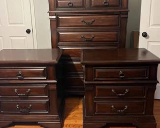 Wood Chest Of Drawers And 2 Nightstands