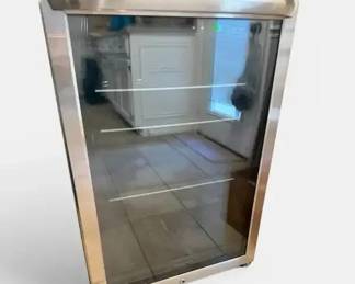 Frigidaire Wine Beverage Cooler