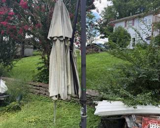 PATIO UMBRELLA