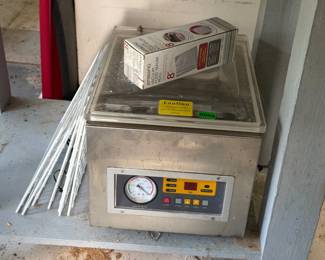 VACUUM SEALER