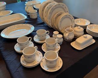 The whole set of Langenberg dishes