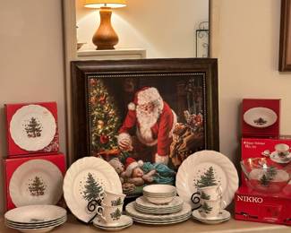 Nikko Christmas Set of Dishes. 4. 5 Pc Place-Settings, Plus 2 Dinner Plates, and 1 Salad Bowl. 