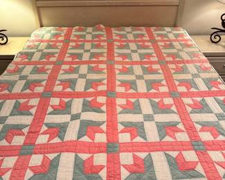Vintage Quilt:  "Tulips & Checkerboards" 
