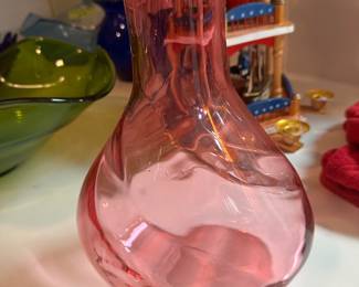 Art Glass Swirl vase