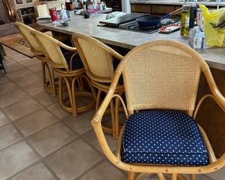 Rattan Barstools 4 of them