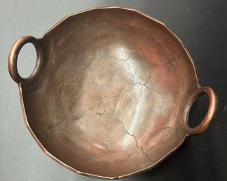 Lot #28 Hammered Copper Finish Iron Double Handle Serving Bowl Made in India Rustic