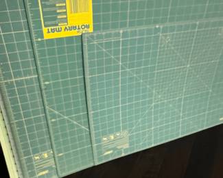 Large Rotary Mats / Sewing Quilting