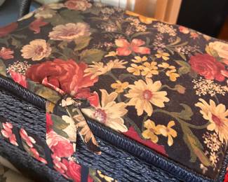 Sewing basket