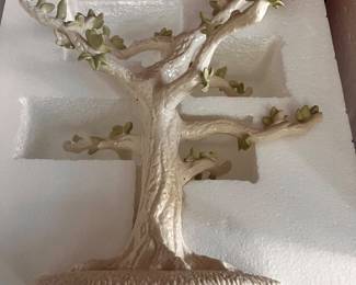 Lenox / have boxed ornament sets for the trees
