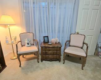 Nice pair of Louis XV/French Provincial-style armchairs and a nice little wooden chest