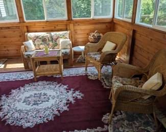 Patio furniture wicker / bamboo