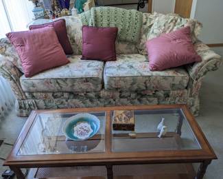 Nice couch floral pattern.