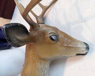 Aluminum deer