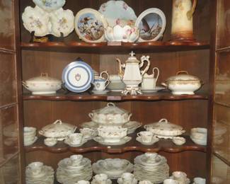 2 diff set of dishes
