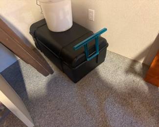 . . . tote bin