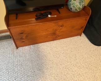 . . . closer look at toy box