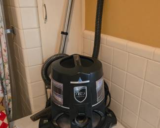 Rainbow vacuum