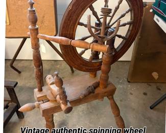 Vintage spinning wheel