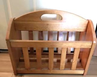 Wooden Magazine Rack With Handle