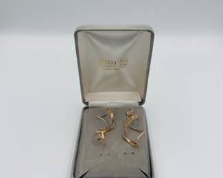 Gold custom made earings