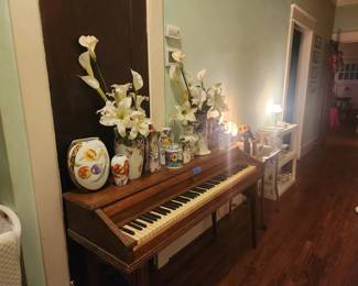 Clavinet (non-working). Hand-painted Vases