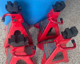 SOLD IN SETS OF 2 ON THESE QUALITY JACKS