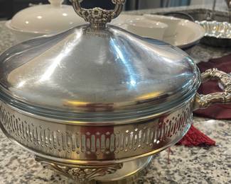 SILVERPLATE SERVING W/ 4 PC
