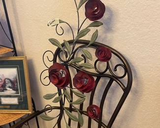 METAL FLORAL DECOR