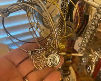 LOTS OF ALEX AND ANNI BRACELETS