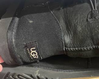 UGG BOOTS