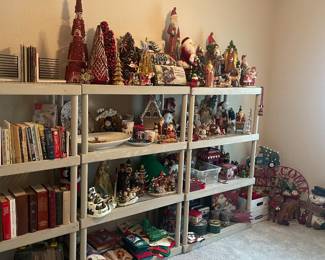 CHRISTMAS IN JULY !! BOOKS TOO BUT LOTS OF CHRISTMAS !