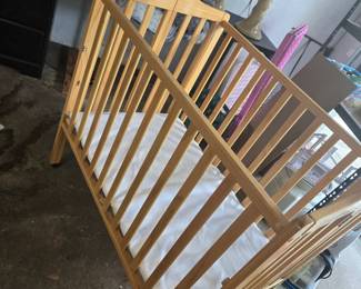 Folding Crib